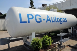 LPG (Autogas) ist eine günstige und umweltschonende Alternative zu Benzin.