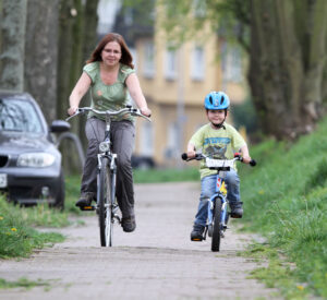 Wer mit dem Fahrrad unterwegs ist, kann von der Polizei kontrolliert werden