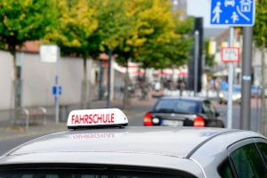 Wie sehen die Voraussetzungen für die praktische Führerscheinprüfung aus?