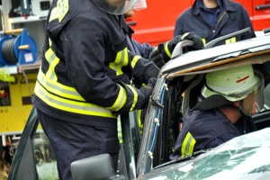 Wer muss die Rettungskosten nach einem Unfall tragen?