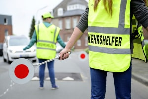 Sicherer Schulweg: Schülerlotsen können dazu beitragen.