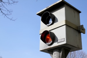 Beim TRAFFIPatrol XR handelt es sich um ein mobiles Geschwindigkeitsmessgerät.