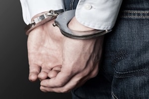 Wann gilt § 52 (Tateinheit) und wann § 53 StGB (Tatmehrheit)?