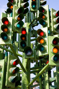 Die Ampel ist ein Wechsellichtzeichen.