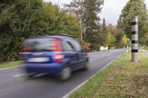 In der Regel haben Sie ein Zeugnisverweigerungsrecht, wenn das Blitzerfoto einen nahen Angehörigen zeigt.